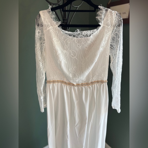 Maternity white dress (M) - Picture 2 of 3